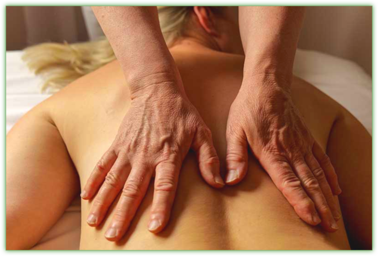 Sanfte Massage und ruhiger Atem